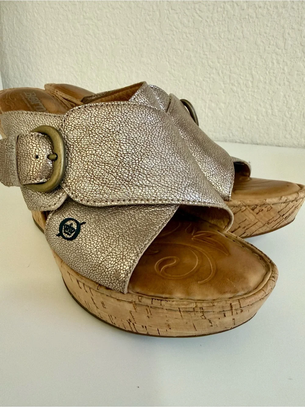 Born | Curstyn Metallic Cork Wedge Sandals | Bronze/Gold Tone Leather | Size 9
